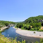 Le Clos De Nyaraló Balazuc